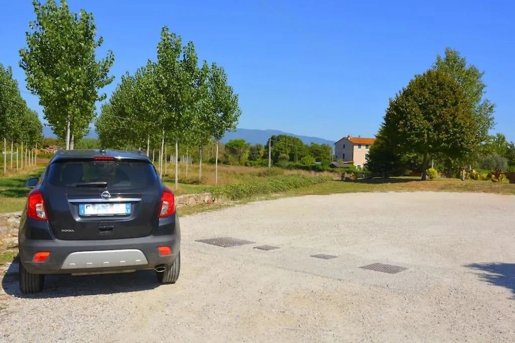 Countryside Flat, Corte Del Barone. Breakfast In. Apartment Capannori