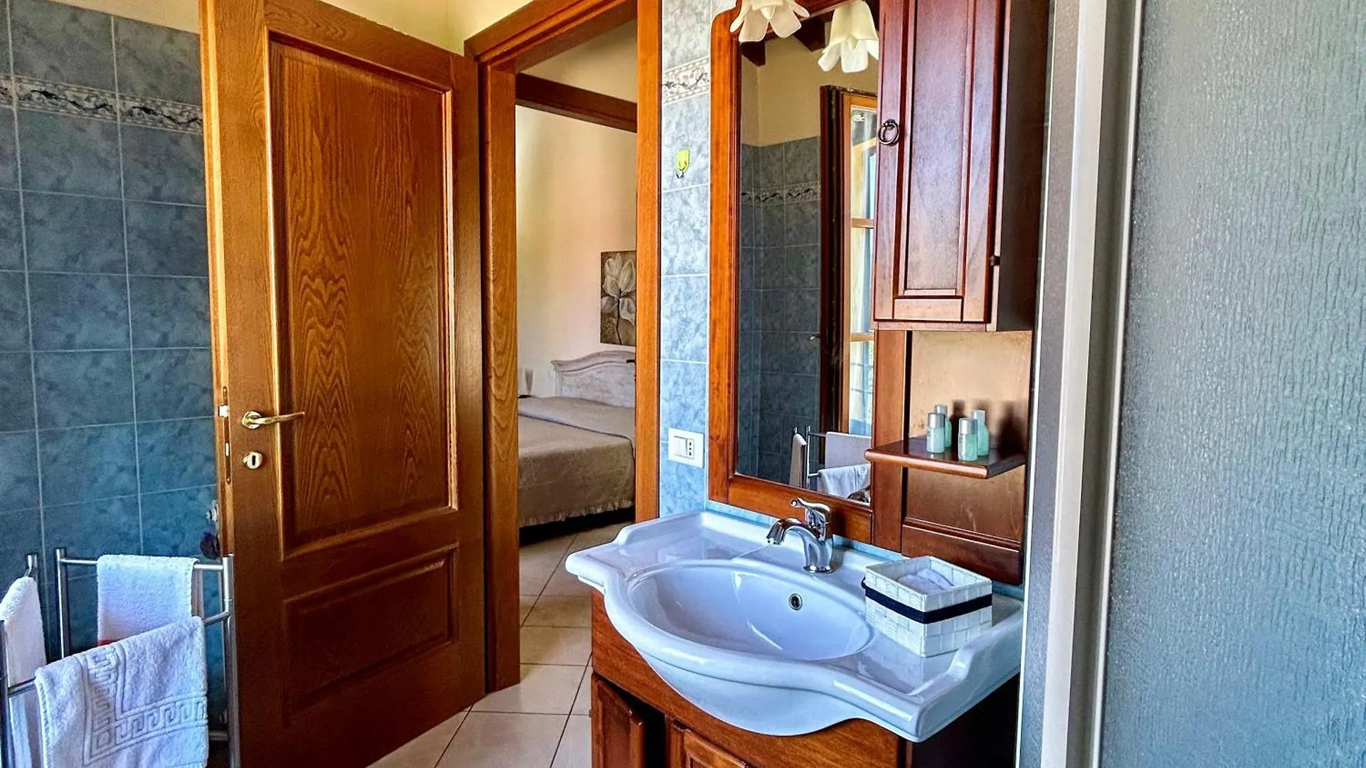 Countryside Flat, Corte Del Barone. Breakfast In. Apartment Capannori 0*,  Italy